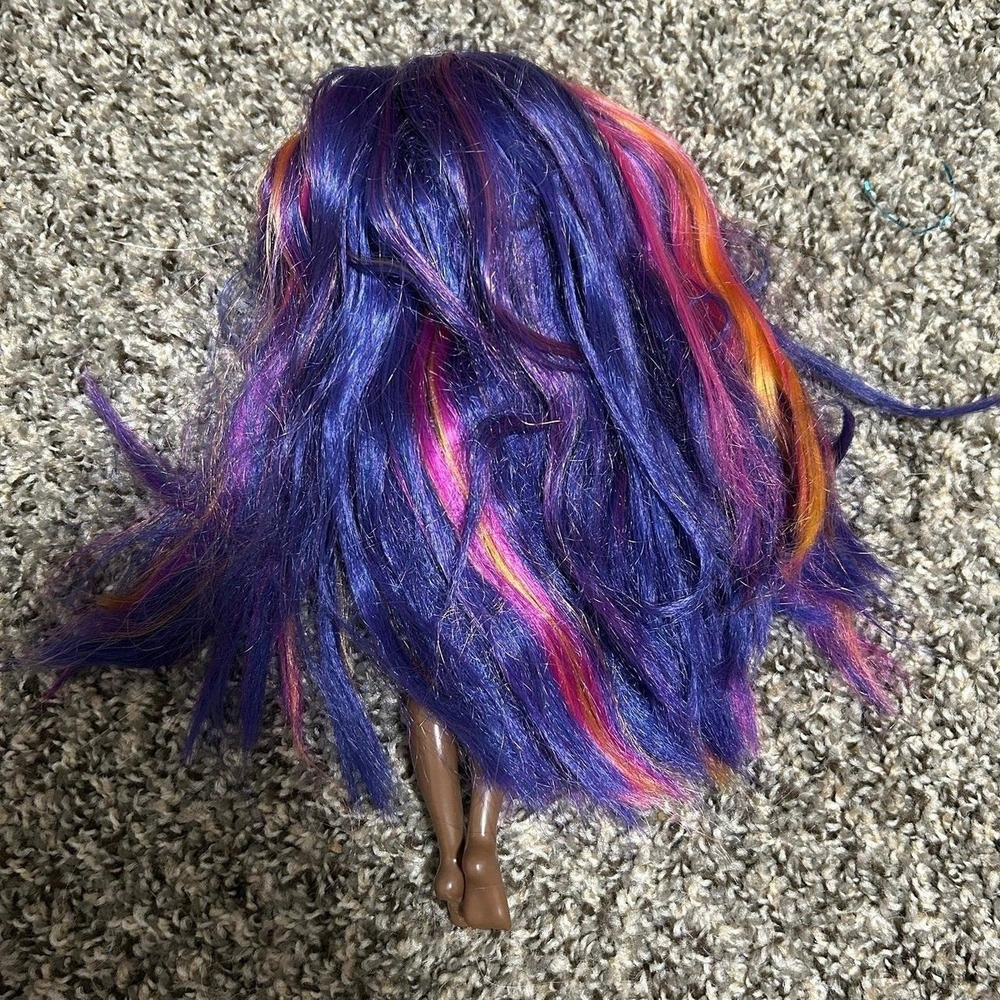 Rainbow High Fashion Doll Pacific Coast Phaedra Westward Rainbow Hair Swim - Picture 5 of 5